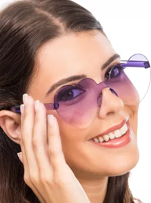 Image de Lunettes en forme de cœur avec verres teintés violets pour adultes - taille unique