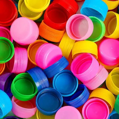 Productafbeelding van 100 Stuks Kleurvolle Flessendoppen voor DIY Projecten