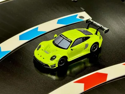 Immagine prodotto di Carrera 50050001 Hybrid Racing mette a ferro e fuoco l'autodromo