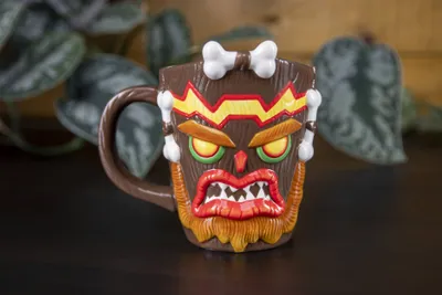 Produktbild von Paladone Products Crash Bandicoot Shaped Uka Uka Tasse 13 cm PP5122CR