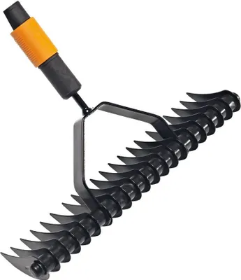 Obrázok produktu pre Prevzdušňovač trávnika Fiskars QuikFit