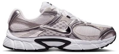 Zdjęcie produktu dla Nike Sneakers HJ5228-104 in BLANCO color size 45