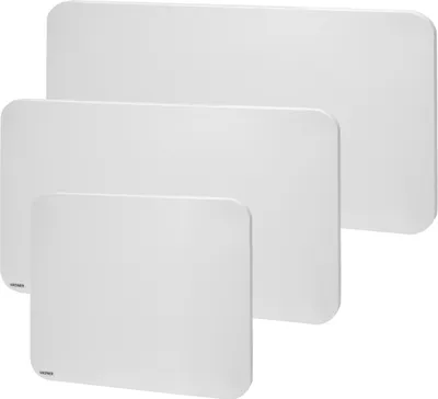 Three white infrared heating panels of different sizes are arranged diagonally on a white background.