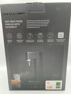 Immagine prodotto di Confezione macchina per gasatura acqua + bottiglia da 1l - nera Mysoda EUR-WD002F-B-FR