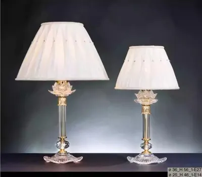 Image de Lampe de table classique en cristal Lustre antique Éclairage du salon
