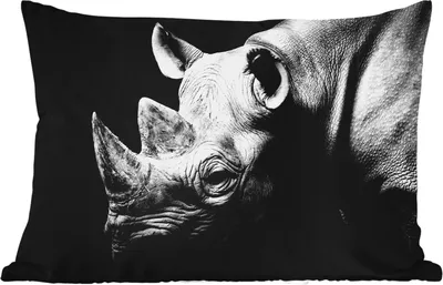 Produktbild von MuchoWow® Outdoor Kissen - Tiere - Nashorn - Schwarz - Weiß - Porträt - 60x40 cm - Wetterfest - Lounge Kissen - Zierkissen - Kissen für Innenräume