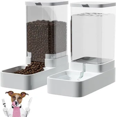 Produktbild von Famanu Futter- und Wasserspender für Katzen und Hunde - 2-in-1 Futter- und Wasserspender - Mittelgroße Haustiere
