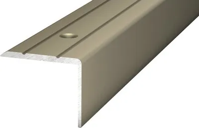 Produktbild von Prinz Winkelprofil Alu Edelstahl matt gelocht 24,5 x 20 x 1000 mm