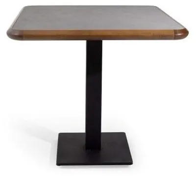 Image de Ensemble de salle à manger 5 pièces de style rustique : table en bois avec chaises confortables
