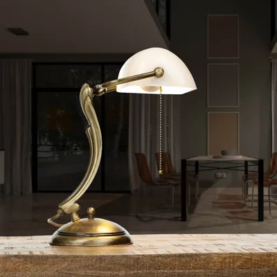Produktbild von Bankerlampe mit Zugschalter aus Messing Glas in Bronze Weiß Premium Schreibtischlampe Tischleuchte
