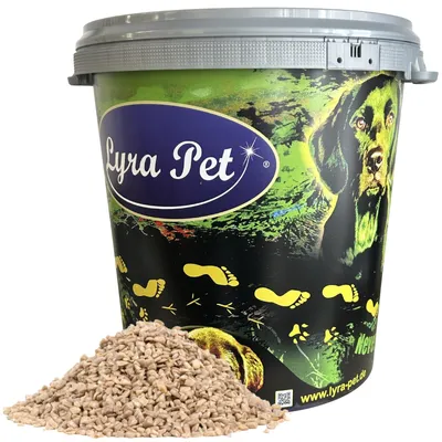 Produktbild von 10 kg Lyra Pet® Sonnenblumenkerne geschält BRUCH Neue Ernte in 30 L Tonne