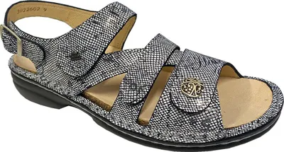 Produktbild von Finn Comfort Gomera Damen Sandale in Blau, Größe 38