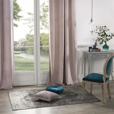 Zdjęcie produktu dla Zasłona zaciemniająca na przelotkach 140 x 260 cm