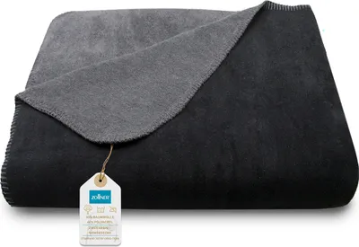 Produktbild von Kuscheldecke in Wendeoptik, 150x200 cm, schwarz-grau