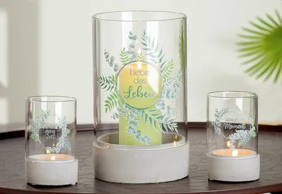 Zdjęcie produktu dla GILDE Windlicht, "Lebenswert", Blattmotiv, Spruch, Glas, Zement, grau, klar, , 3 Stück wie abgebildet, H. 25,5 cm, D. 15 cm 31169