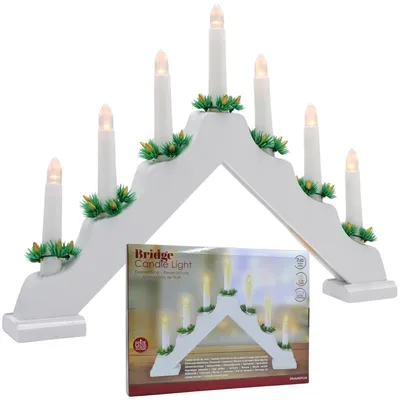 Obrázok produktu pre Biely adventný svietnik z dreva, výška 39 cm, 7 teplých bielych LED diód, časovač (6/18 hodín), napájanie na batérie (2 x AA)
