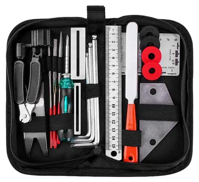 Produktbild von Gitarren-Reparatur-Wartungswerkzeug-Set, 3-in-1, Saitenkurbel, Nivellierlineal, Bundschleiffeile (Gitarrenwerkzeug)
