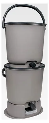 Produktbild von Bokashi Organko Essential Biomülleimer Set (2 x 15,3 Liter) mit Sockel – Komposteimer für Küche und Garten aus recyceltem Kunststoff – Starter Set inklusive 1 kg Fermentationsstarter (Hellgrau)