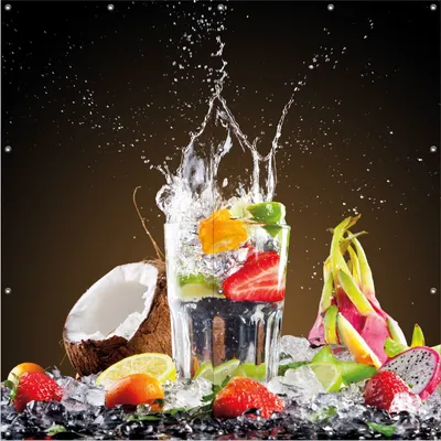 Produktbild von Wallario Outdoor-Poster für Garten oder Balkon, Motiv Tropische Früchte in einem erfrischenden Drink, in ca. 180 x 180 cm