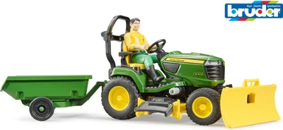 Produktbild von Bruder Zahradní traktor John Deere X949 se zahradníkem