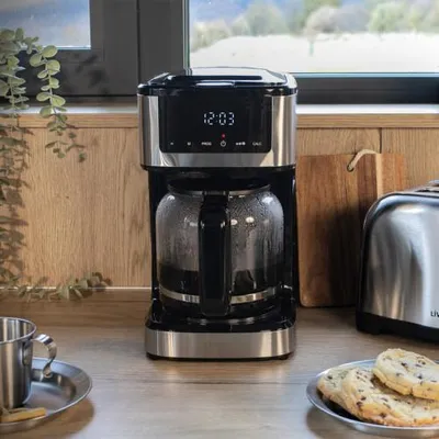 Image de Cafetière filtre programmable 15 tasses 900w noir - Livoo - DOD208 -