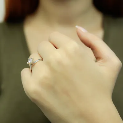 Produktbild von 0,38 Carat Solitär Diamant Ring Antragsring 14 Karat Weißgold
