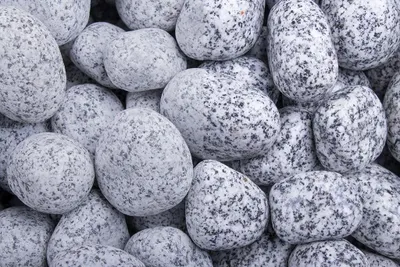 Produktbild von Gletscherkies Granit 25-50 mm, Granit, Grau, 20 kg Sack, für Garten und Beet