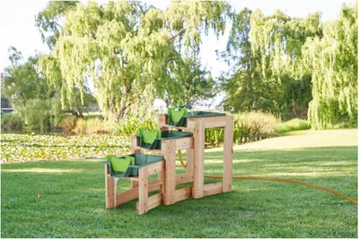 Produktbild von Playtive Wasserspieltisch, mit drei Ebenen Kiefernholz