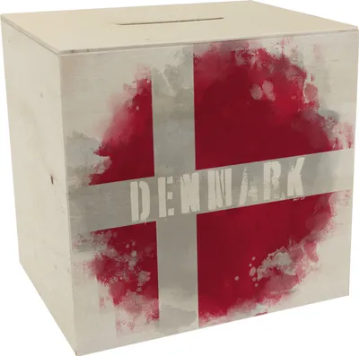 Produktbild von Spardose aus Holz mit Dänemark-Flagge im Used Look - Sparschwein für Urlauber