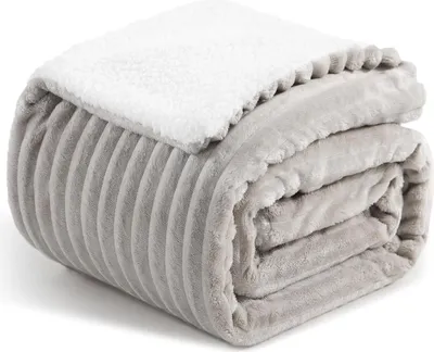 Produktbild von Sherpa-Fleecedecke 150×200 cm, beige, dick und kuschelig, Überwurf für Sofa/Bett im Winter