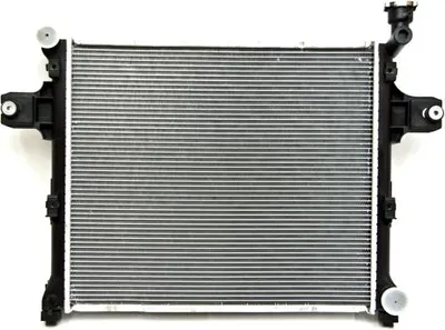Obrázok produktu pre Chladič 3,7 l + 4,7 l Vodný chladič Chladenie Jeep Commander XH XK 06-10