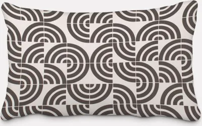 Produktbild von SCHÖNER LEBEN. Kissenhülle Retro Quadrat Bogen schwarz weiß Größe 60x80cm (HxB) 60x80cm (HxB) Größe
