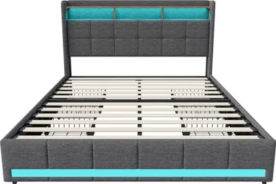Obrázek produktu pro Čalouněná postel 140x200 cm, šedá, s LED osvětlením, přípojkami USB a typu C - moderní t s úložným prostorem na čele postele a 4 bočními zásuvkami