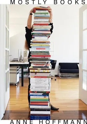 Produktbild von Mostly Books