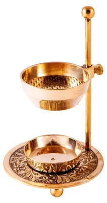 Produktbild von Höhenverstellbares Siebgefäß aus Messing – Räuchersieb und Weihrauchbrenner – Stövchen für Harze, Hölzer und Kräuter – Teelichthalter (13 cm)