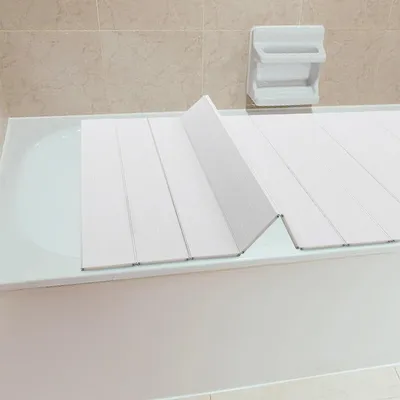 Produktbild von Badewanne Abdeckung mit Weißer Holzmaserung, Faltbare Badewanne Brett für Badezimmer