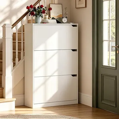 Imagen del producto de Zapatero con 3 puertas. Zapatero estrecho con 3 estantes abatibles, capacidad para 24-30 pares de zapatos, ideal para recibidores o pasillos, dimensiones: 80x24x118 cm. Color: blanco