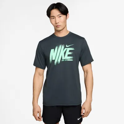 Produktbild von Nike Hyverse Mens Dri-FIT UV Training Top