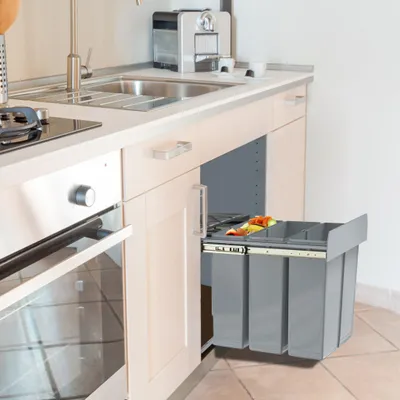 Produktbild von YZNAHRE Einbaumülleimer Küche 3 Fächer Ausziehbar Mülleimer Abfalleimer Küche Unterschrank mit Teleskopschienen Küchenmülleimer Einbau Mülltrennsystem Grau, 3x10L