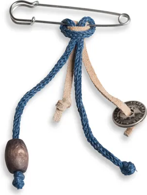 Produktbild von Knit Factory Brosche - Jeans