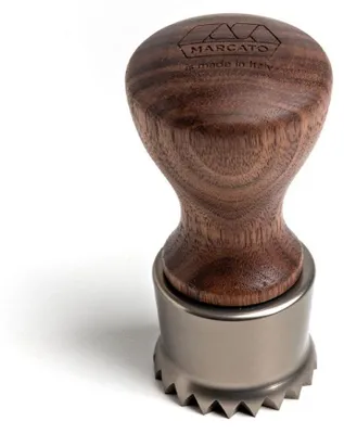 Productafbeelding van Marcato Ravioli-stempel, rond, Ø 38 mm, Canadese walnoothout, model ST-T38-CHS, artikelnummer 8000011008349