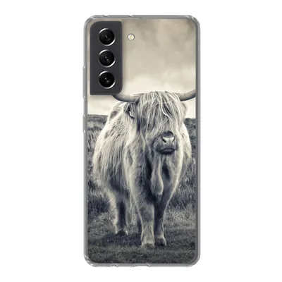 Produktbild von MuchoWow® Handyhülle Schutzhülle Hülle für Samsung Galaxy S21 FE Schottischer Hochländer - Tiere - Wolken - Kuh - Natur Silikon Softcase Handy Hülle - Mobiltelefonhülle