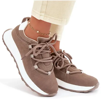 Productafbeelding van Damesgymschoenen van leer en suède, bruin, merk Bemela, maat 38