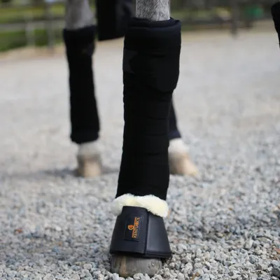 Produktbild von Kentucky Horsewear Wollbandagen 4er-Set Schwarz Full