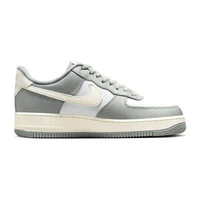 Produktbild von Nike Sneakers DV7186-300 in Green color size 45