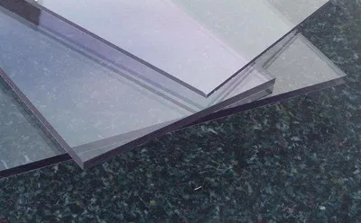 Produktbild von Massivbauplatte aus hochfestem Kunststoff - 2050 x 1250 x 1 mm für bauliche Anwendungen