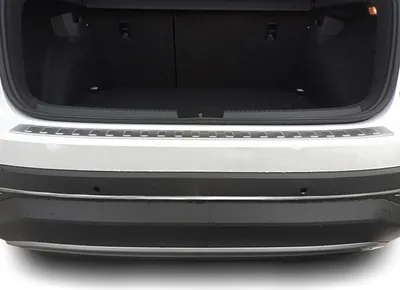 Produktbild von Ladekantenschutz mit Abkantung passend für VW Taigo ab Bj. 2021-, Farbe:Silber