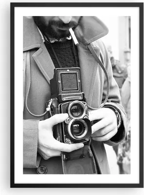 Produktbild von Gerahmtes Poster - Schwarzer Rahmen - Die Kamera Retro Vintage - 50x70 cm - Wand Bild - Wanddeko - Wandbilder - Kunstposter - Wandposter - Bilderrahmen - Bilder - Kunstdruck - P2BPA50x70-5009