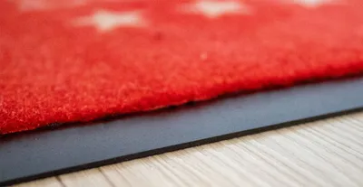 Produktbild von Fußmatte- VIP Türmatte Rot 60 x 40 cm