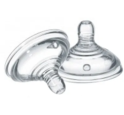 Produktbild von Tommee Tippee Closer to Nature Trinksauger, Natürlich Geformt mit Anti-Kolik Ventil, Weiches Silikon, Breiter Milchfluss, ab 6 Monate, 2-er Set (Farbe und Design kann variieren)